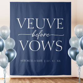 Veuve Before Vows Navy Blue & White Brautparty Wandteppich