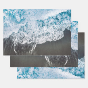 Vibes de plage enveloppant des feuilles de papier