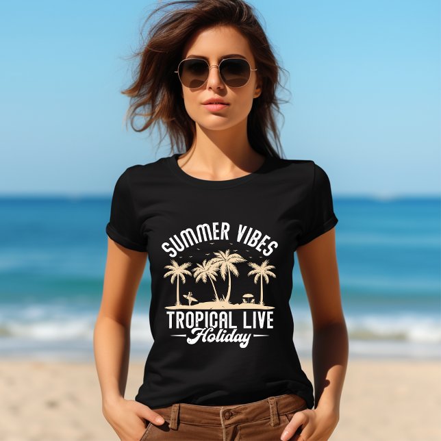 Vibes d'été : T-Shirt de Vacances Tropical Live (Créateur téléchargé)