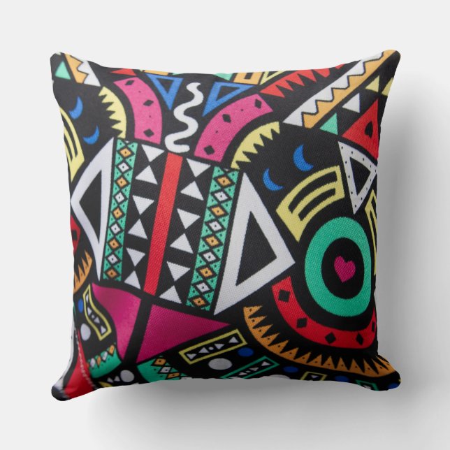 Vibrant Afro-Centric Geometric Pattern – Bold Trib Kissen (Rückseite)
