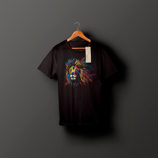 Vibrant Lion King T-Shirt (Von Creator hochgeladen)