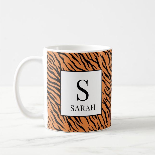 Vibrant Tiger Stripe Custom Initial Name Mug Kaffeetasse (Links)