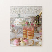 Vibrierender englischer Tee, Fondant stellt sich