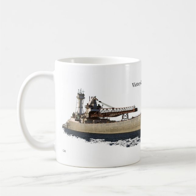 Victory & James L. Kuber LLC mug (Gauche)
