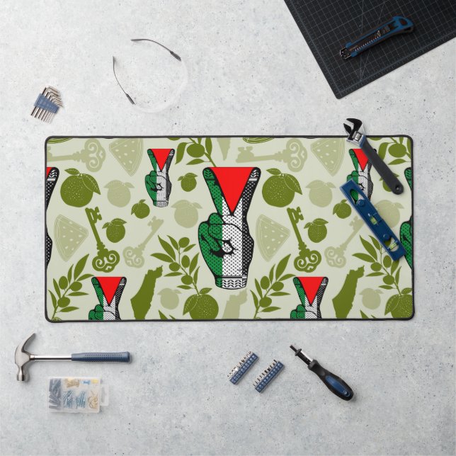 Victory Sign Hand Resistance Red Triangle Symbol Schreibtischunterlage (Arbeitsplatz)