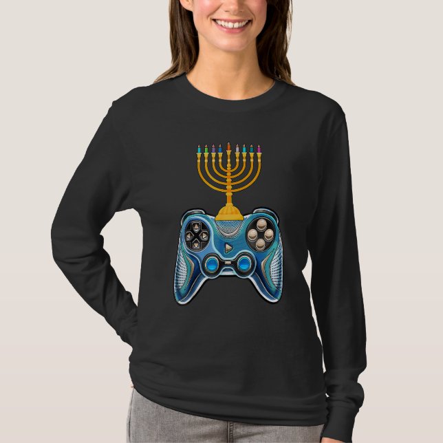 Video Game Controller Hanukkah 2022 Menorah Candle T-Shirt (Vorderseite)