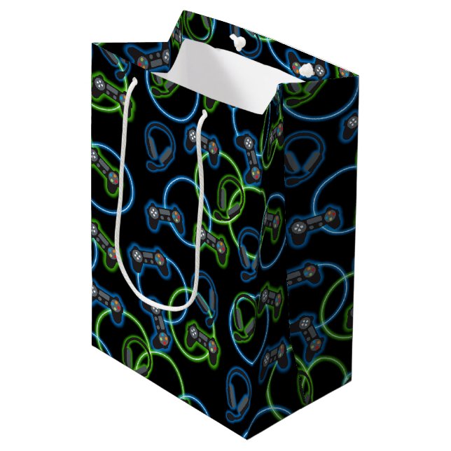 Video Game Neon Blue & Green Muster Mittlere Geschenktüte (Vorderseite Schrägansicht)