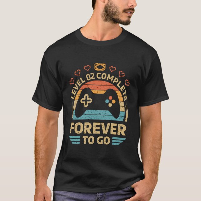Video Gamer Level 2 Compiler zum zweiten Hochzeits T-Shirt (Vorderseite)