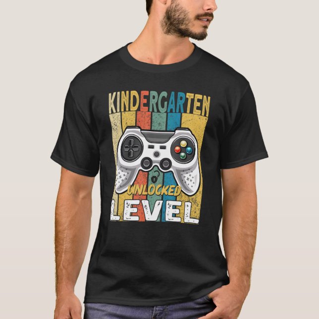 Video-Spiel mit ungesichertem Kindergarten-Level T-Shirt (Vorderseite)