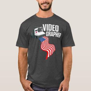 Videograf, der Videografie-Filmemacher übt T-Shirt