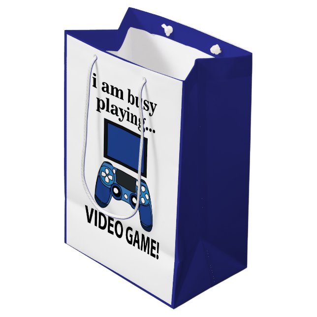 Videospiel Ich bin beschäftigt Videospiel zu spiel Mittlere Geschenktüte (Vorderseite Schrägansicht)