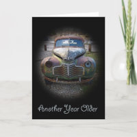 Vieille carte d'anniversaire rouillée de carcasse