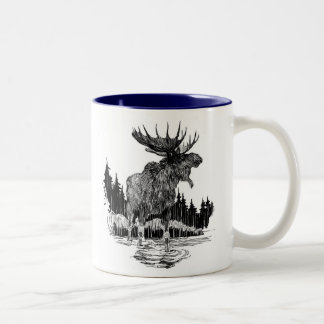 Vieille tasse de café grande d'orignaux