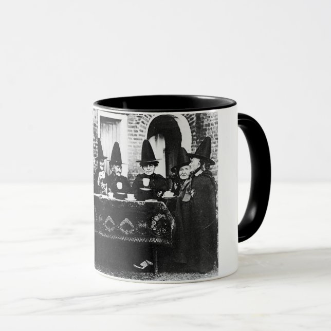 Vieille tasse de thé de sorcières (Devant droit)