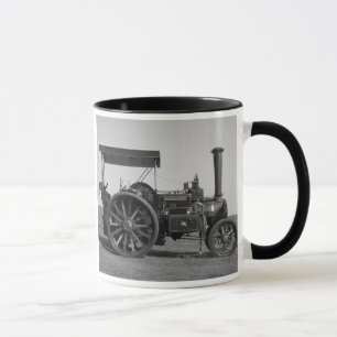 Vieille tasse de tracteur