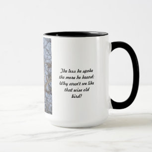 Vieille tasse sage de hibou - moins il a parlé la