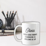 Viel Glück Fun Spaß Goodbye Coworker Tasse<br><div class="desc">Einführung der Viel Glück Fun Spaß Goodbye Coworker Colleague Tasse! Diese reizvolle Tasse ist der perfekte Weg, um einem Kollegen oder Kollegen mit einer Touch von Spaß und guten Wünschen Abschied zu geben. Diese Tasse wurde mit Sorgfalt gestaltet und bietet ein minimalistisches und modernes Design, das eine trendige und stilvolle...</div>