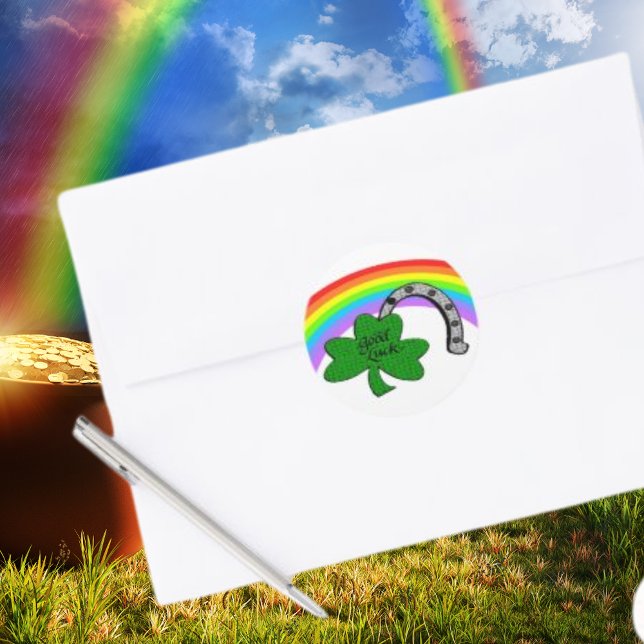 Viel Glück Kleeblatt, Regenbogen und Hufeisen Runder Aufkleber (Good Luck Shamrock, Rainbow and Horseshoe Classic Round Sticker)