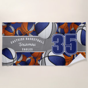 Viele Basketbälle blau graue Teamfarben Strandtuch