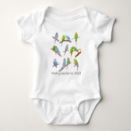 Viele bunte Parakets - niedliche kleine Vögel Baby Strampler