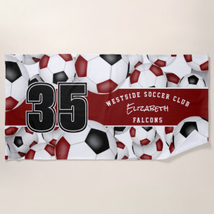 Viele Fußball-Bälle Maroon schwarze Mannschaftsfar Strandtuch