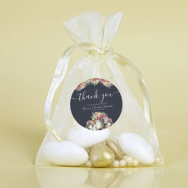 Vielen Dank Typografy Spring Flowers Brautparty Runder Aufkleber (Von Creator hochgeladen)