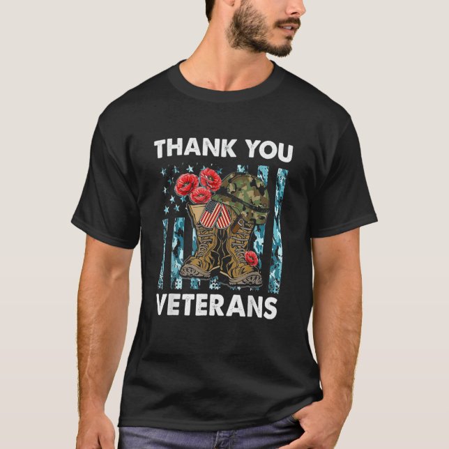Vielen Dank Veterans Day Combat Boots Poppy Blume T-Shirt (Vorderseite)