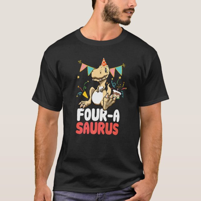 Vier A Saurus Dinosaurier Niedlich Kiddo Rex T-Shirt (Vorderseite)