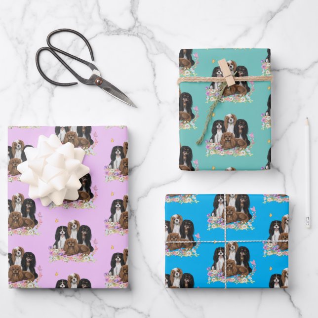 Vier Kavalier King Charles Spaniels in Blume   Geschenkpapier Set (Vorderseite)