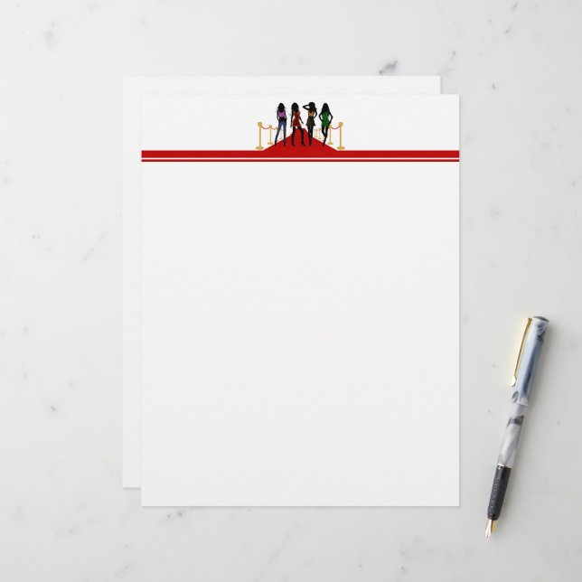 Vier Modemodelle auf dem roten Teppich (Vorderseite/Rückseite Beispiel)