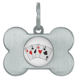 Vier Poker-Spielkarten der As-(vier einer Art) Tiermarke
