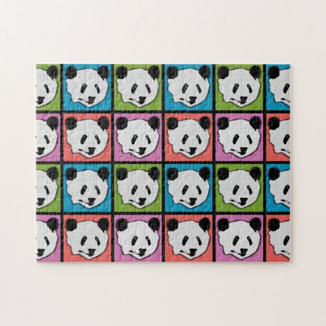 Vier riesige Panda-Bären (Horizontal)