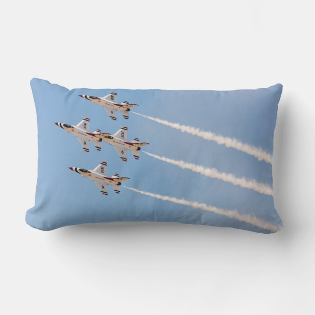 Vier Thunderbirds F-16 fliegen in nahe Bildung Lendenkissen (Vorderseite)