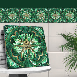 Vierblättriges Kleeblatt - grüner Marmor und Gold Fliese