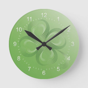vierblättriges Kleeblatt Runde Wanduhr