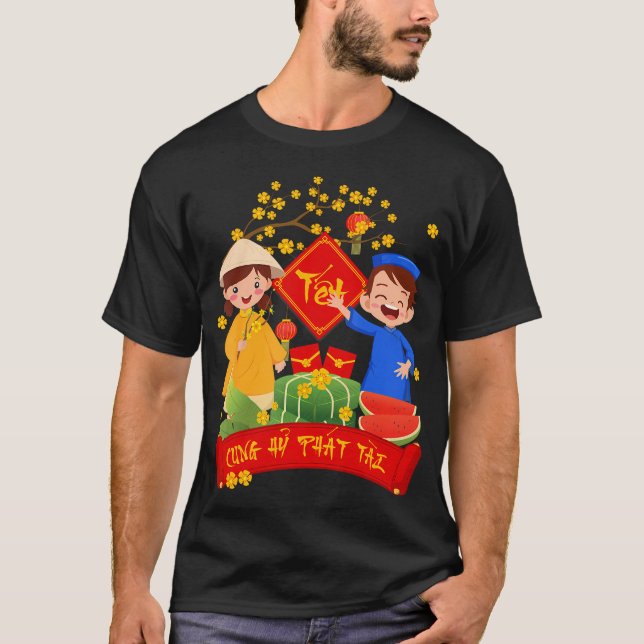 Vietnamesisches Neujahrsdekor 2025 Cung Hy Phat T T-Shirt (Vorderseite)