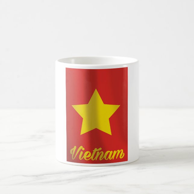 Vietnamflagge Vintage Reiseplakat Kaffeetasse (Mittel)