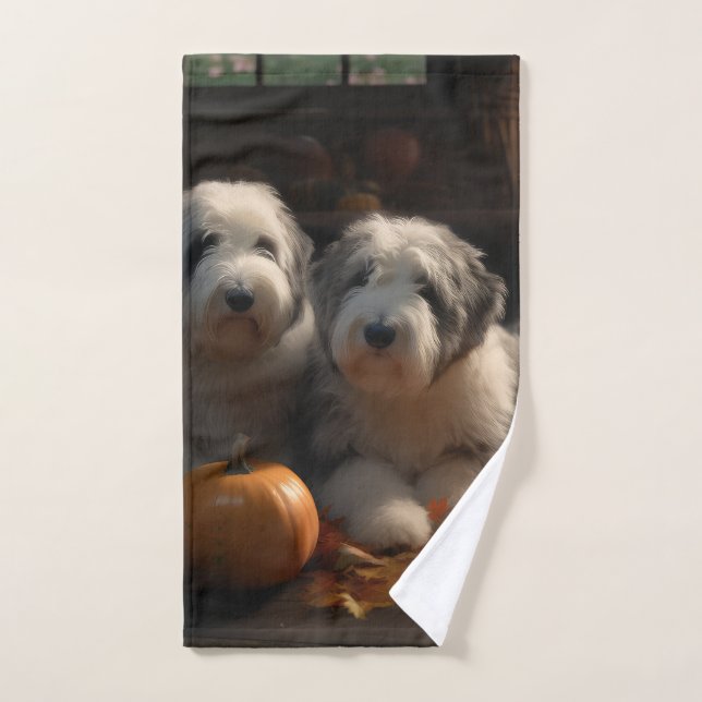 Vieux anglais Sheepdog Chiot Chiot Automne Citroui (Serviette à main)