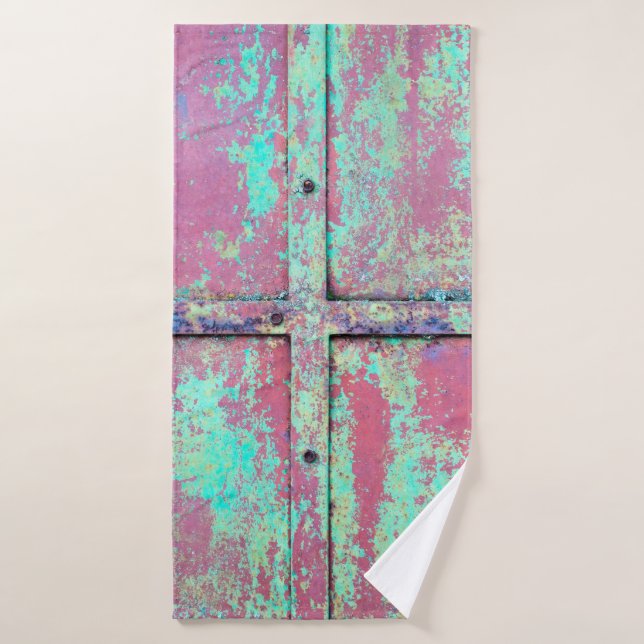 Vieux mur peint en vert avec une texture rouille.  (Serviette de bain)