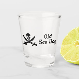 Vieux verre de tir de chien marin