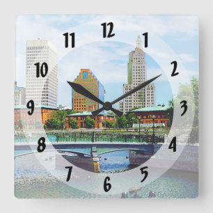 View from Waterplace Park, Providence, RI Quadratische Wanduhr