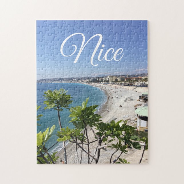 View of French Riviera in Nice Frankreich (Vertikal)