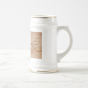 Viking Rune auf gekracktem Holz Bierglas