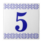 Viktorianische Zahlenteile Fliese<br><div class="desc">Viktorianische Zahlentabelle - Blau auf Weiß mit dem Rand eines Druckers</div>
