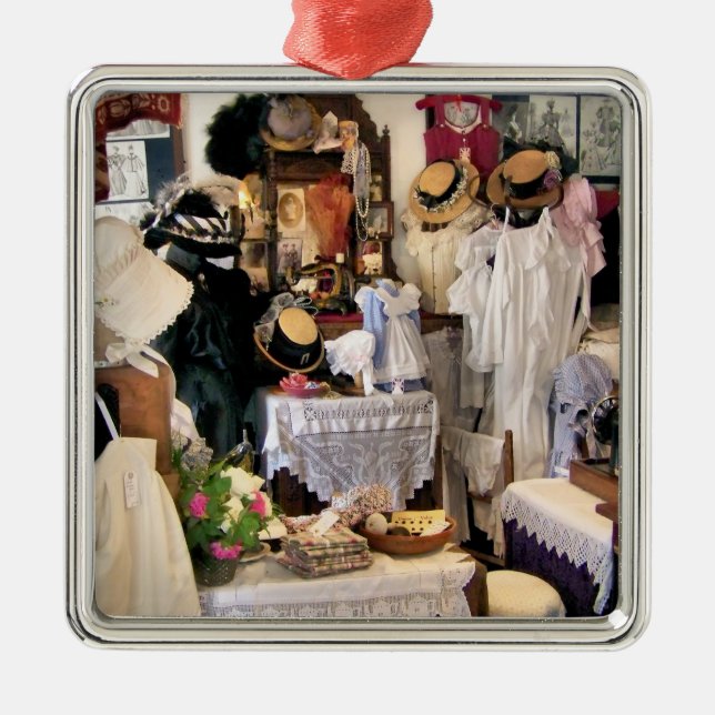 VIKTORIANISCHES ENGLAND ORNAMENT AUS METALL (Vorne)