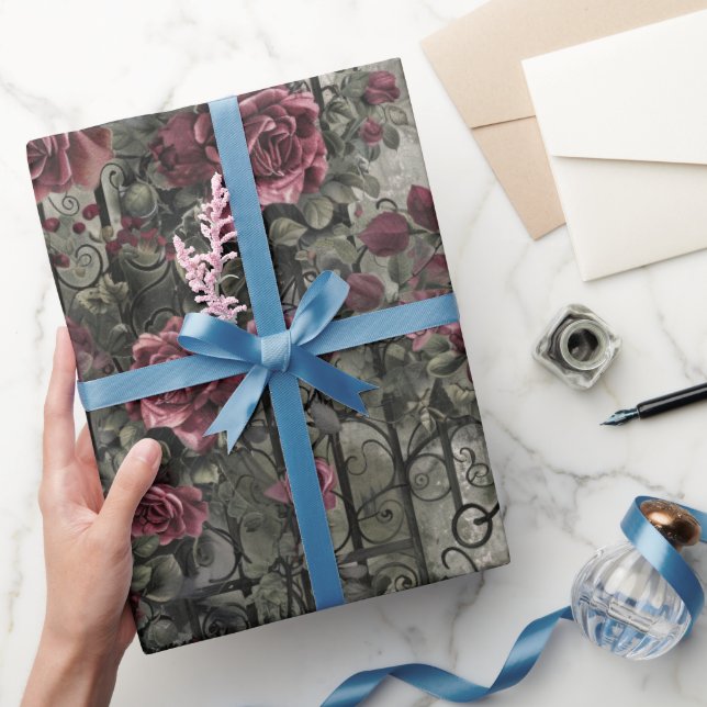 Viktorianisches Gotisches Gartenmuster Geschenkpapier (Schenken)
