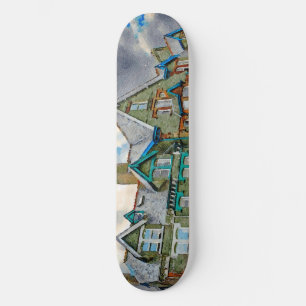 Viktorianisches Haus in Keswick in Aquarellfarbe Skateboard