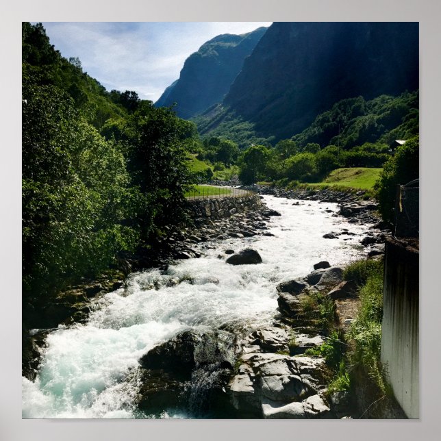 Village du fjord magique en Norvège Poster (Devant)