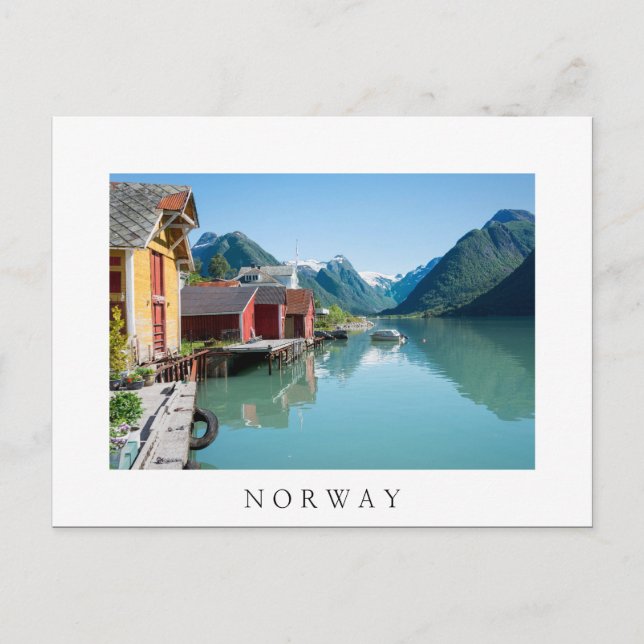 Village et fjord en Norvège Carte postale en texte (Devant)