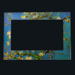 Vincent van Gogh - Blühender Mandelbaum Magnetischer Bilderrahmen<br><div class="desc">Das blühende Almond Tree (1890) von Van Gogh ist ein Vintager Post-Impressionismus feiner Kunst, florale Stillleben Malerei. Ein Ast aus einem Mandelbaum blüht in einem Frühjahrsgarten mit dem blauen Himmel im Hintergrund. Schöne blühende weiße Blume. Über den Künstler: Vincent Willem van Gogh (1853-1890) war ein postimpressionistischer Maler, dessen Werk besonders...</div>